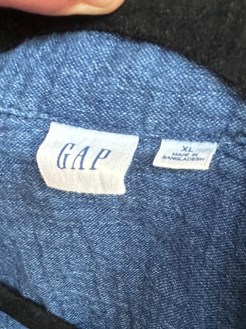 Gap Medium Wash Blue Denim Button-Down Shirt - Picture 3 of 3